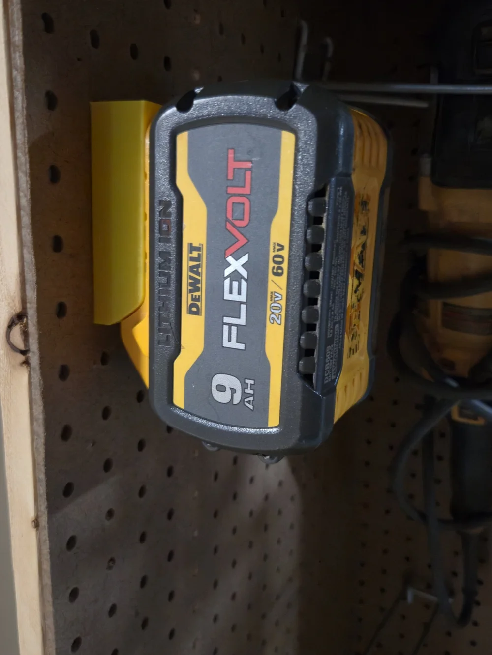 2-Pack DeWalt 20V / 60V Battery Holders – 3D Printed in Bambu Lab PETG